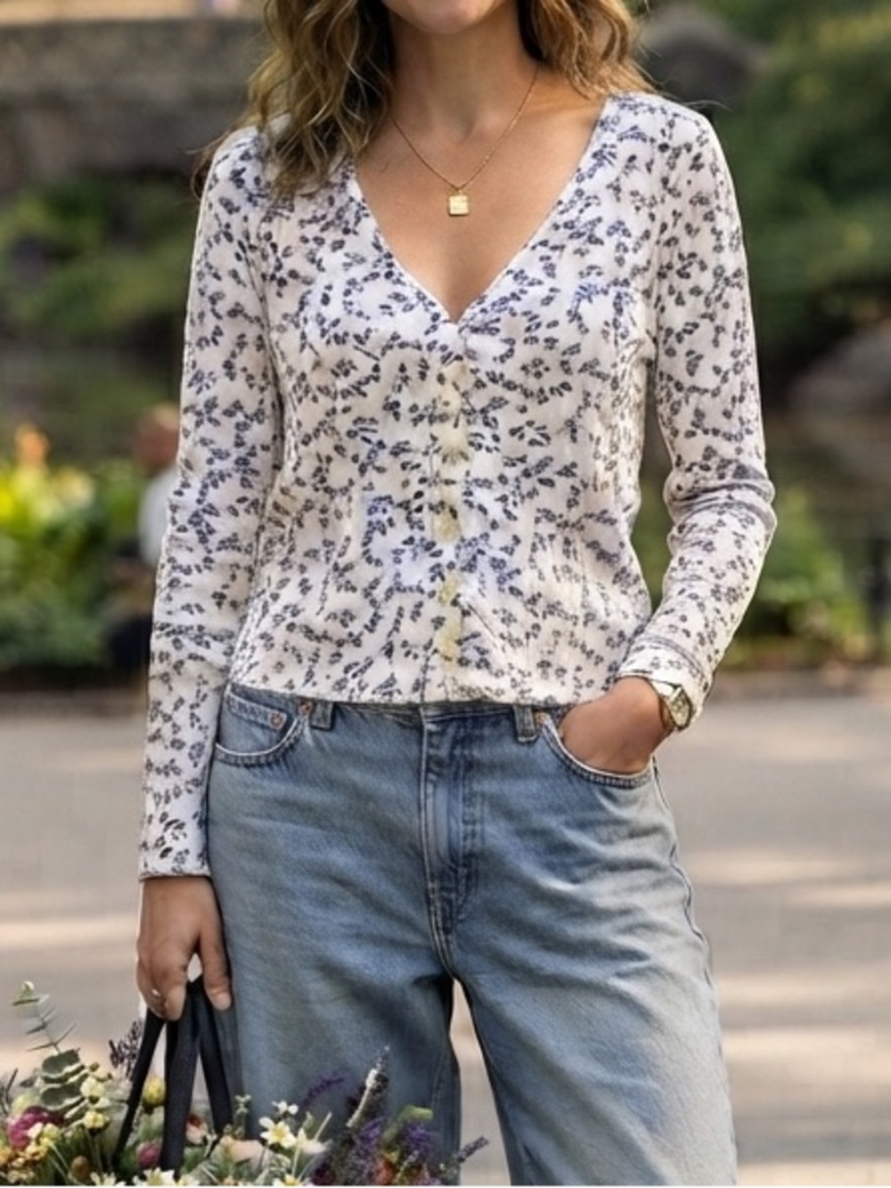 Old Navy Ribbed Top with Navy Floral Print Cottagecore Traditional Basic Boho